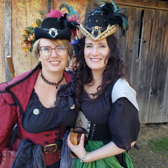 Meet your Posher, Shannon - Picture 1 of 1